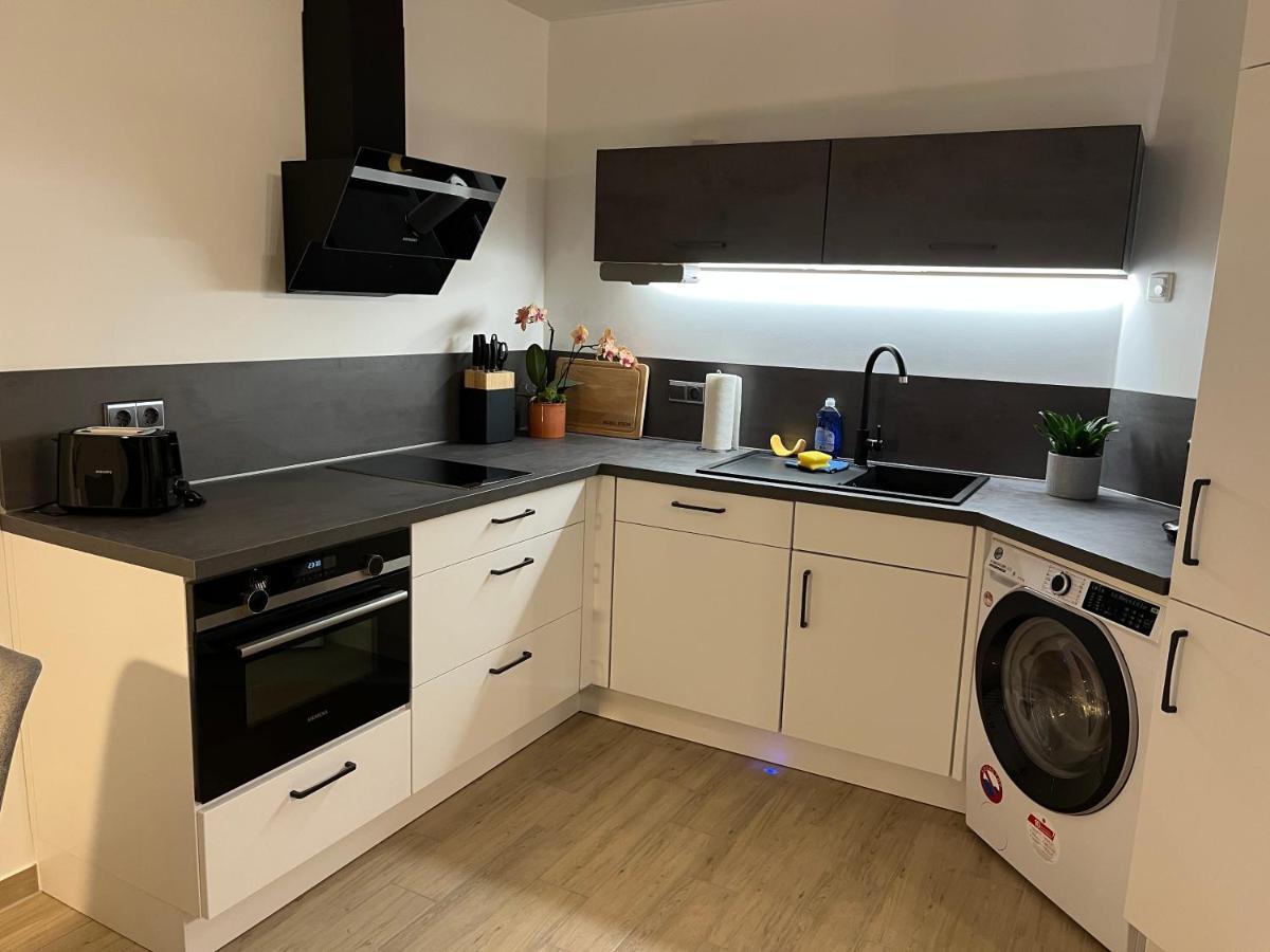 Neu Sanierte Wohnung Fuer 2-4 P Eschwege Eksteriør bilde