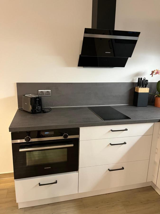 Neu Sanierte Wohnung Fuer 2-4 P Eschwege Eksteriør bilde